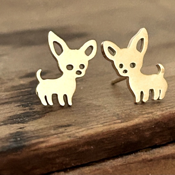 Duckie Studs - Picture 2 of 4